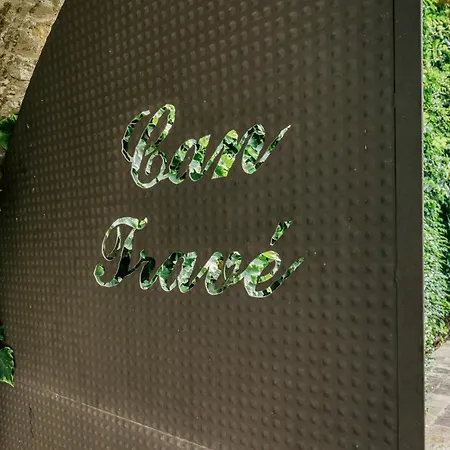 Trave * Crespiá